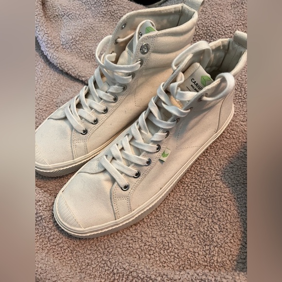 cariuma high tops